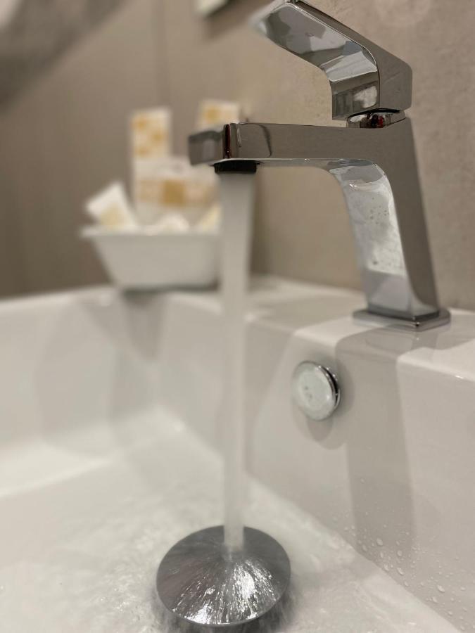 Deluxe Suite with Sea View,1134971698:JPEG